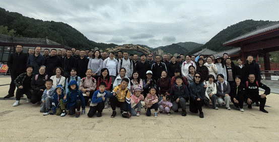 gg999策略手机白菜工会举办“最美人间六月天，我们相聚渭河源”春游活动