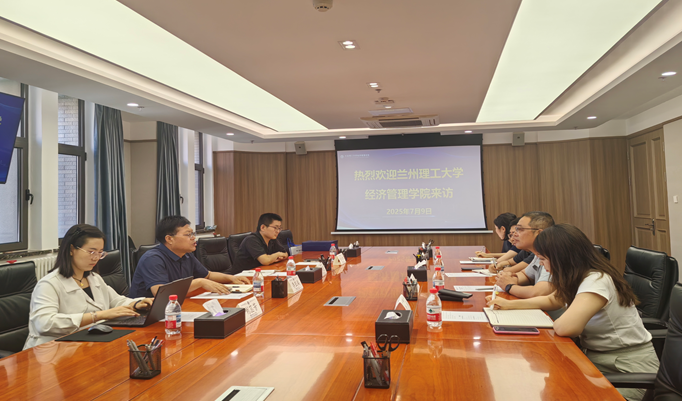 公司领导带队赴大连理工大学、北京科技大学交流访问