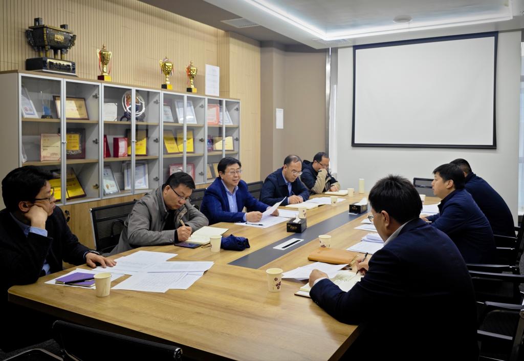 校领导到gg999策略手机白菜调研指导工作