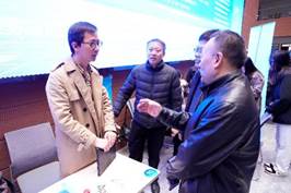 追光而行，职为你来——gg999策略手机白菜举办经管类岗位2025届毕业生春季双选会