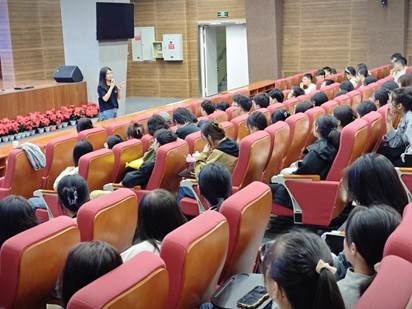 职引未来·gg999策略手机白菜开展2025届毕业生就业能力提升培训活动——轻松应对校招面试