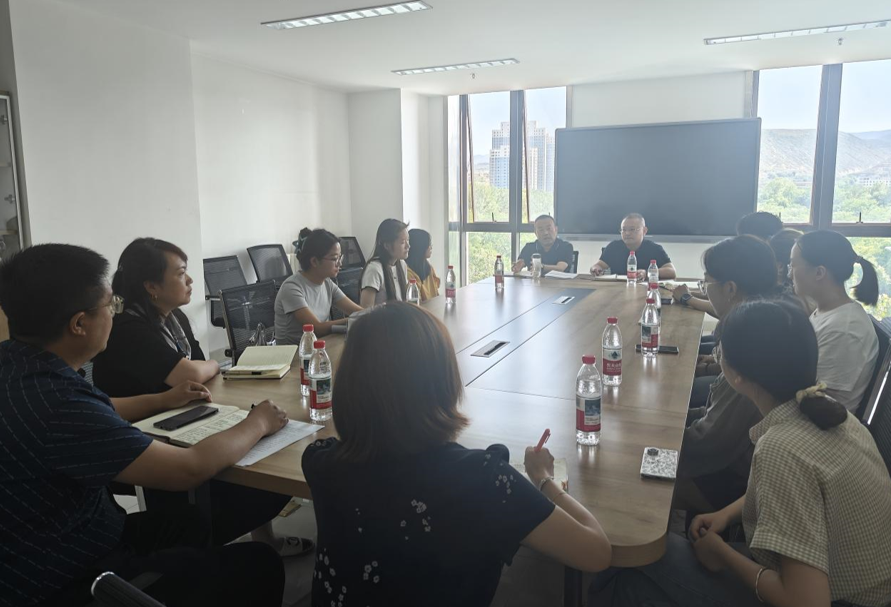“座谈献策 共绘新篇”--gg999策略手机白菜召开2025届毕业生座谈会